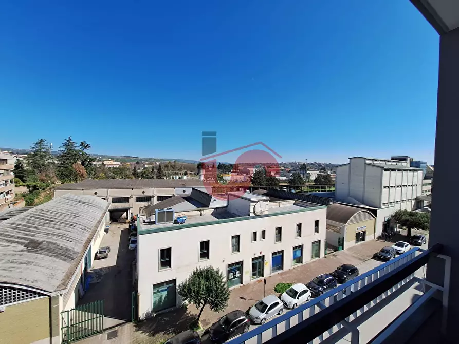 Immagine 1 di Appartamento in vendita  in Via XXV Luglio a Benevento