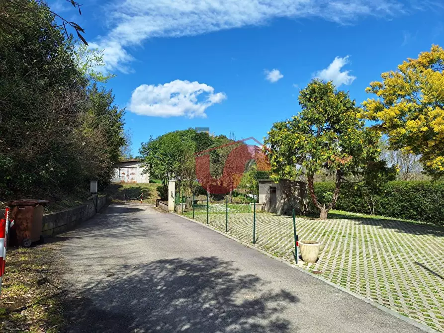 Immagine 15 di Villa in vendita  in Via Bachelet a Benevento