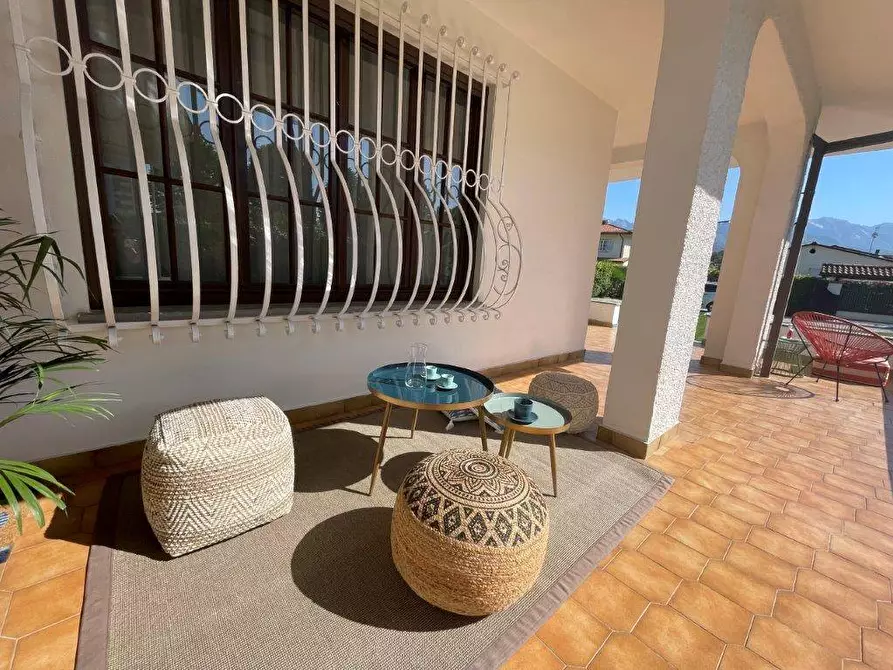 Immagine 8 di Villa in affitto  a Forte Dei Marmi
