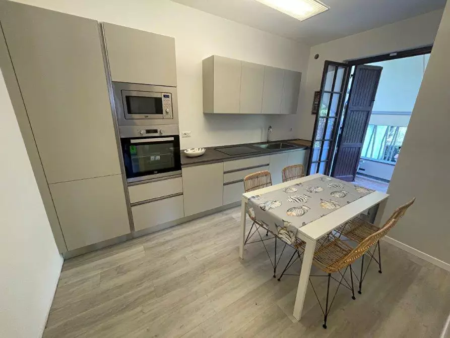 Immagine 17 di Villa in affitto  a Forte Dei Marmi