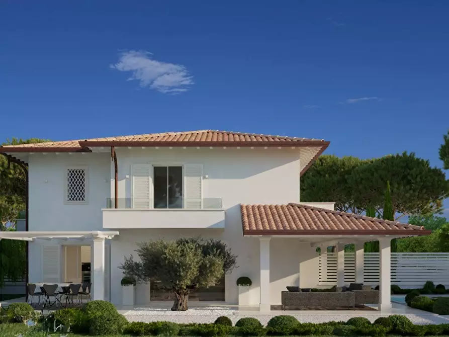 Immagine 5 di Casa bifamiliare in vendita  in via Terreni Pacchiani a Forte Dei Marmi