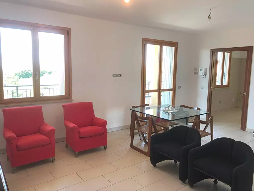 Immagine 5 di Appartamento in vendita  in Via Piave a Robbiate