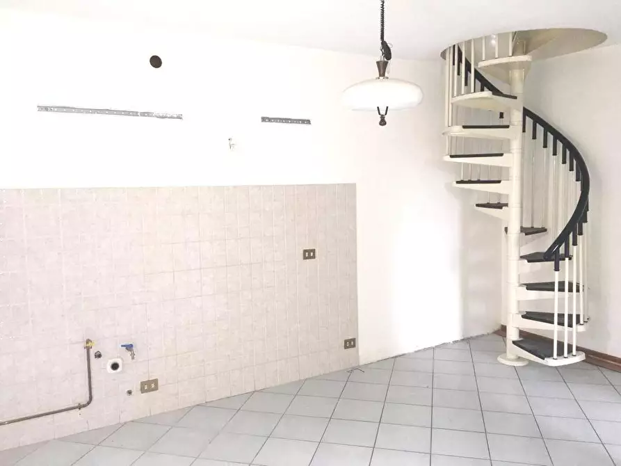 Immagine 1 di Appartamento in vendita  in VIA GAMBIRASI a Suisio