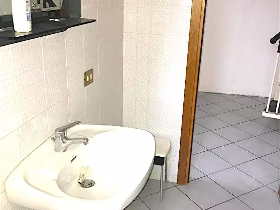 Immagine 9 di Appartamento in vendita  in VIA GAMBIRASI a Suisio