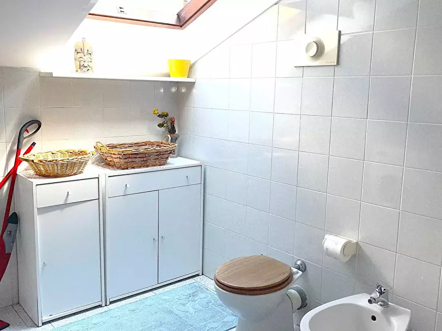 Immagine 13 di Appartamento in affitto  in Via Camperio a Monza