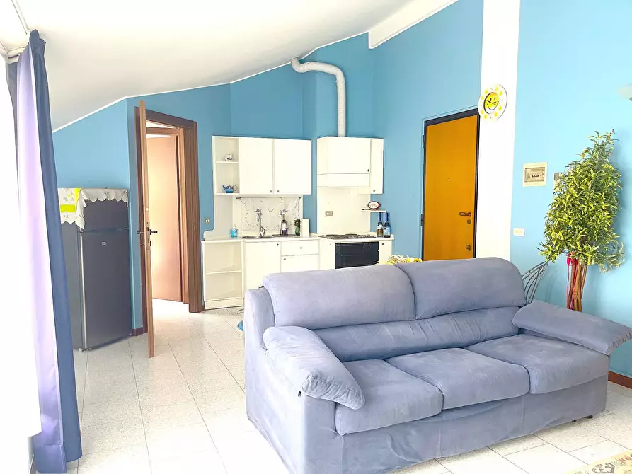 Immagine 5 di Appartamento in affitto  in Via Camperio a Monza