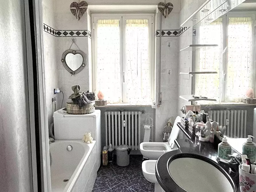 Immagine 15 di Appartamento in vendita  in Via Lorenzo Lotto a Presezzo