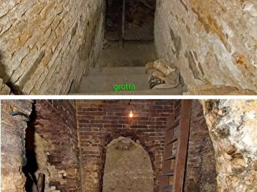 Immagine 7 di Casa indipendente in vendita  in borgo di Moresco a Altidona