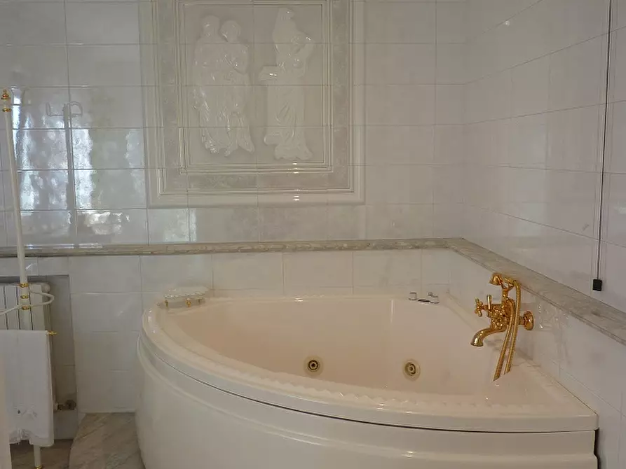 Immagine 11 di Villa in vendita  in Via Napoli a San Benedetto Del Tronto