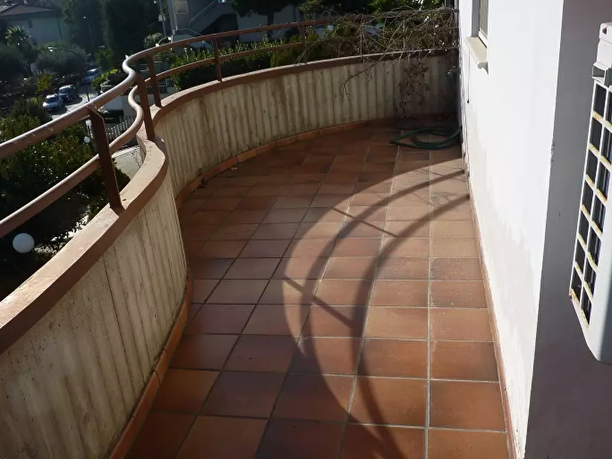 Immagine 10 di Villa in vendita  in Via Napoli a San Benedetto Del Tronto