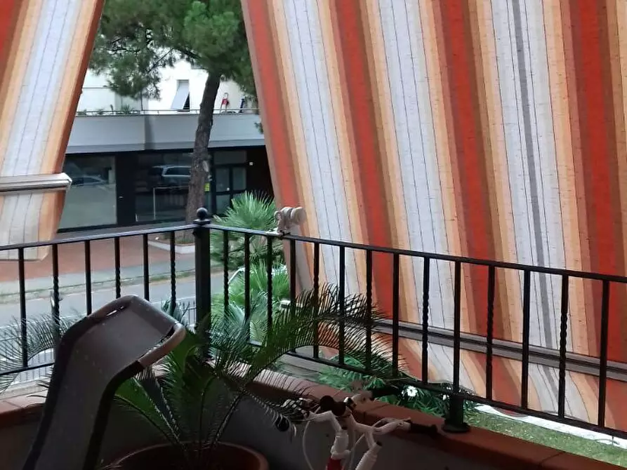 Immagine 23 di Appartamento in vendita  in via dei pioppi a Martinsicuro