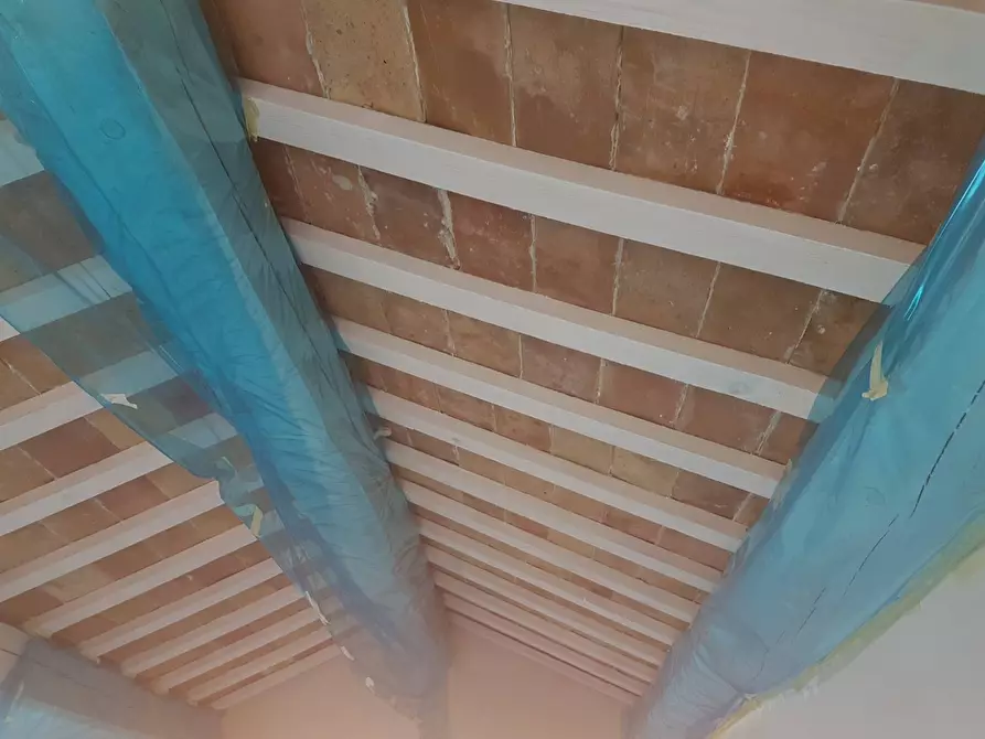 Immagine 6 di Rustico / casale in vendita  in provinciale 54 a Acquaviva Picena