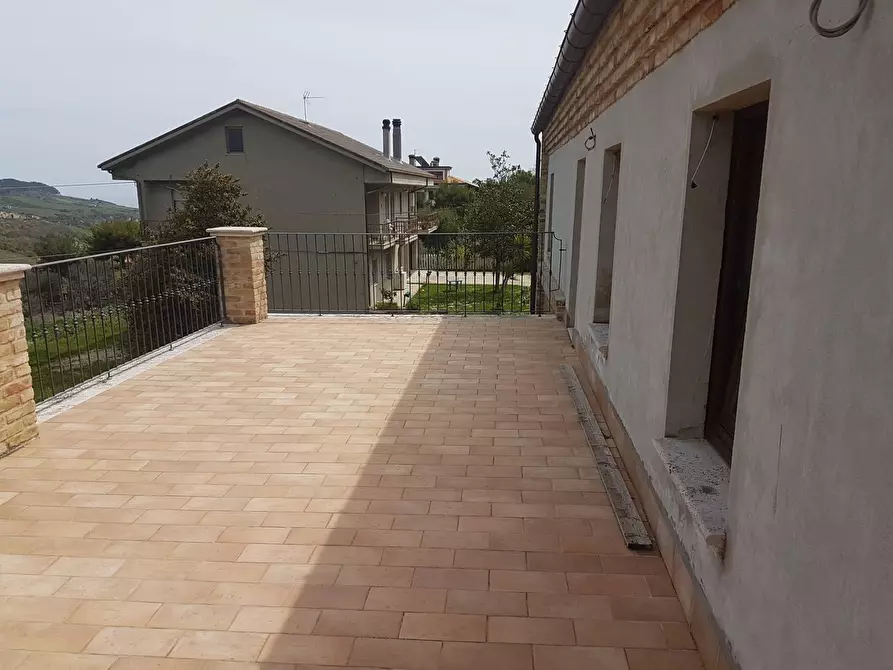 Immagine 8 di Rustico / casale in vendita  in provinciale 54 a Acquaviva Picena