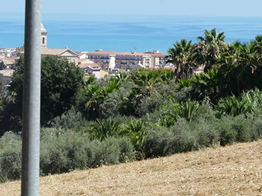 Immagine 12 di Villetta a schiera in vendita  in VALLE DEL FORNO a San Benedetto Del Tronto