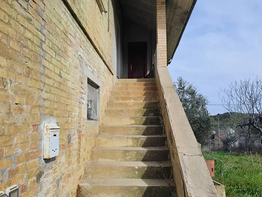 Immagine 28 di Rustico / casale in vendita  in strada provinciale a Torano Nuovo