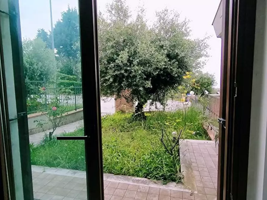 Immagine 24 di Villetta a schiera in vendita  in Via Santa Lucia a San Benedetto Del Tronto