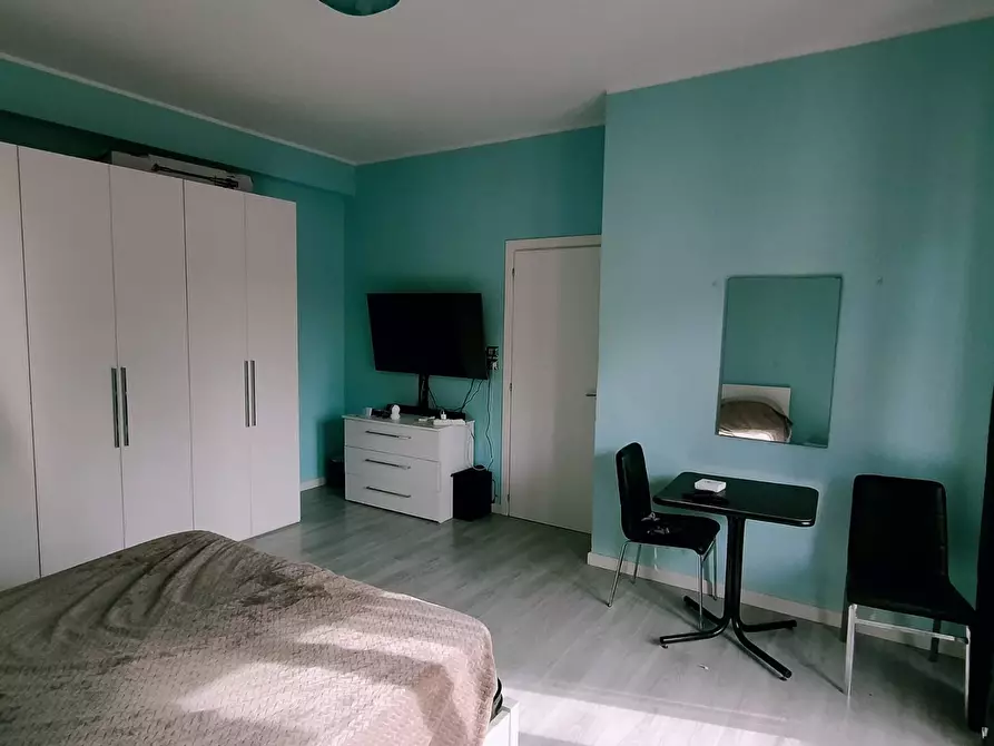 Immagine 11 di Appartamento in vendita  in Viale Alcide De Gasperi a San Benedetto Del Tronto