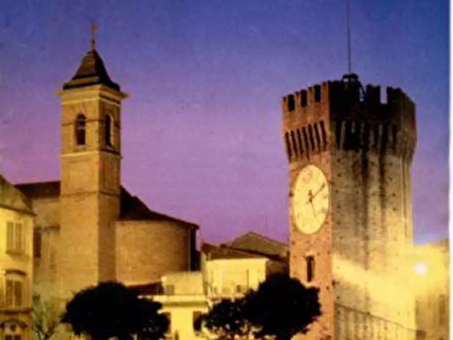 Immagine 4 di Box auto in vendita  in via Sicilia a San Benedetto Del Tronto