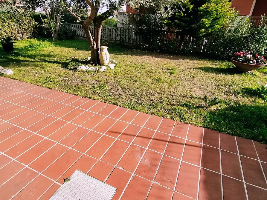 Immagine 4 di Appartamento in vendita  in Via Firenze a Grottammare