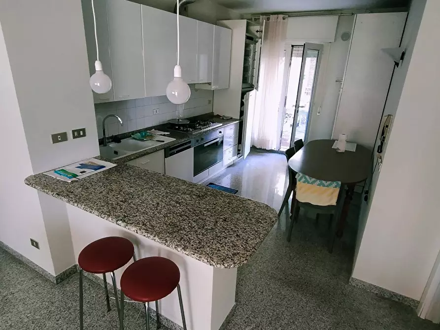 Immagine 5 di Appartamento in vendita  in Via Firenze a Grottammare