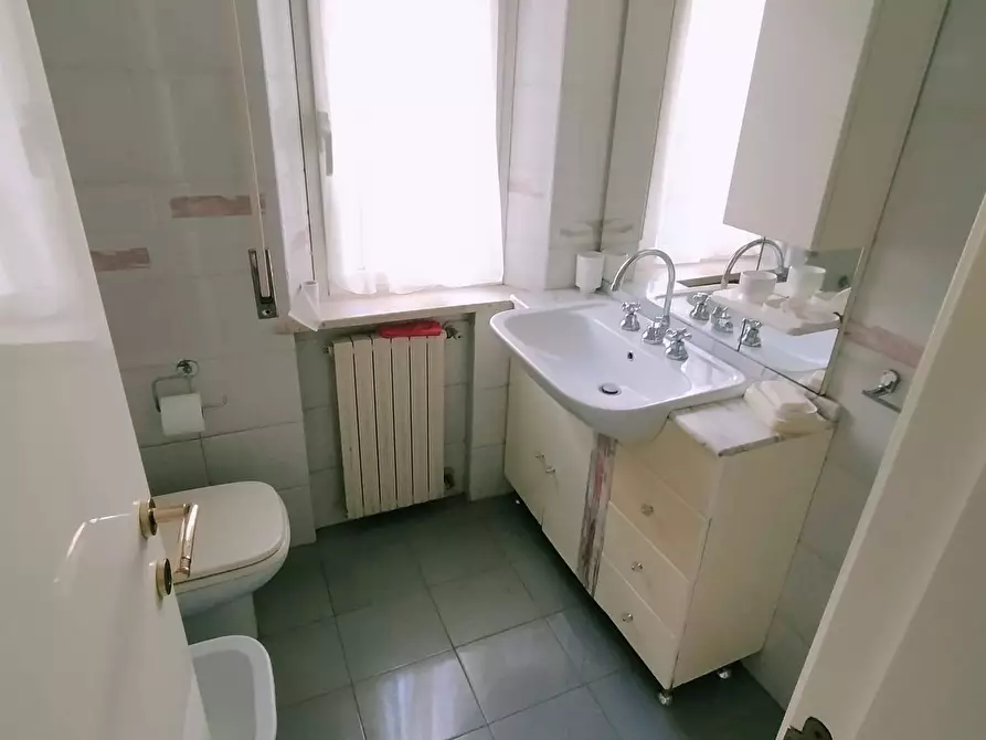 Immagine 9 di Appartamento in vendita  in Via Firenze a Grottammare