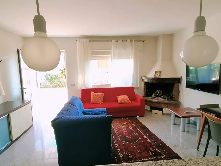 Immagine 10 di Appartamento in vendita  in Via Firenze a Grottammare