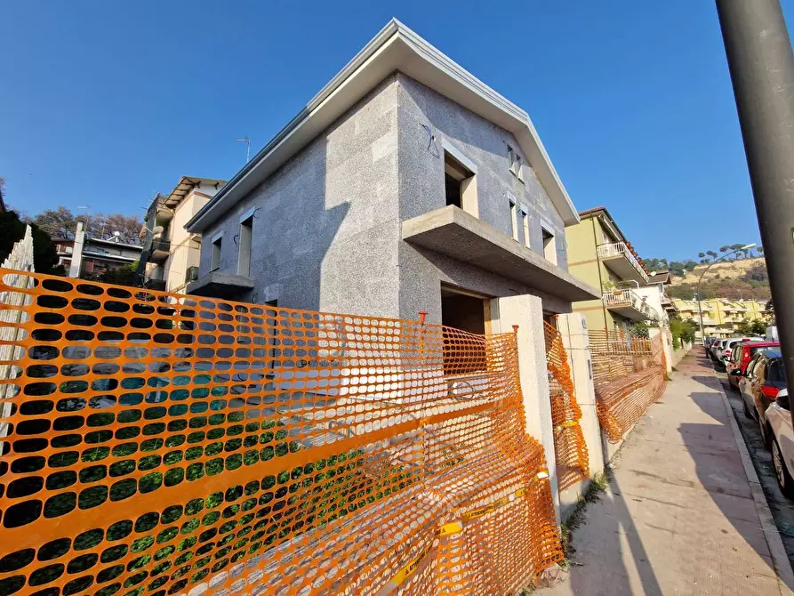 Immagine 6 di Villetta a schiera in vendita  in puccini a Grottammare