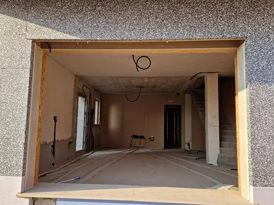 Immagine 9 di Villetta a schiera in vendita  in puccini a Grottammare