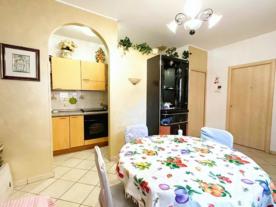 Immagine 2 di Appartamento in vendita  in pascoli a Grottammare