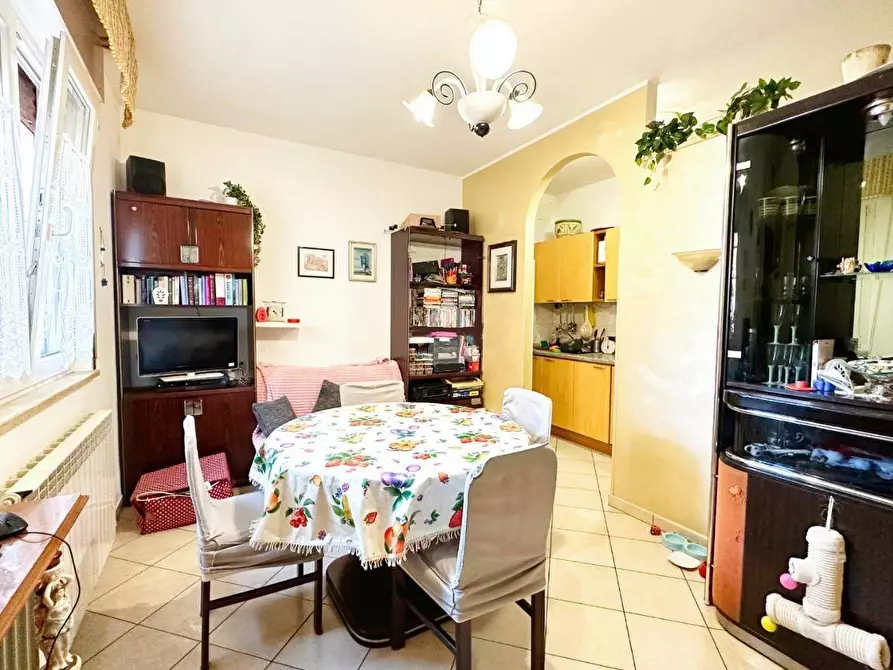 Immagine 3 di Appartamento in vendita  in pascoli a Grottammare