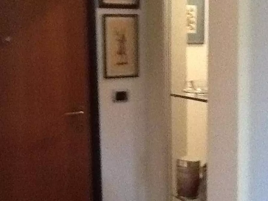 Immagine 9 di Appartamento in vendita  in via crispi a San Benedetto Del Tronto