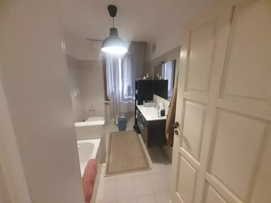 Immagine 19 di Appartamento in vendita  a San Benedetto Del Tronto