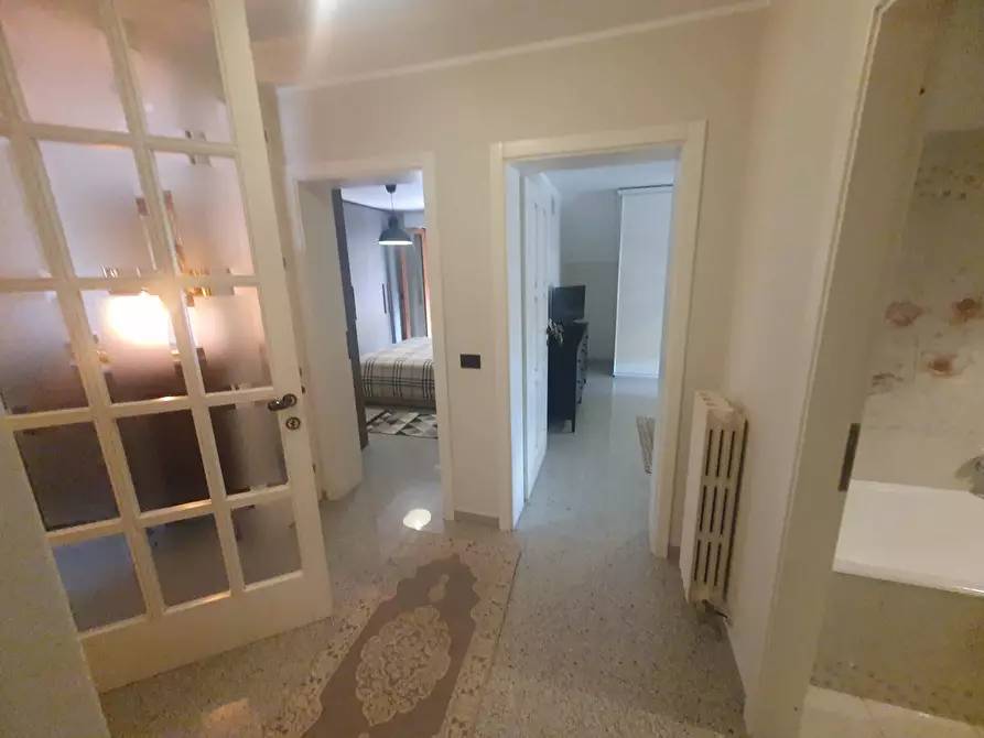 Immagine 25 di Appartamento in vendita  a San Benedetto Del Tronto