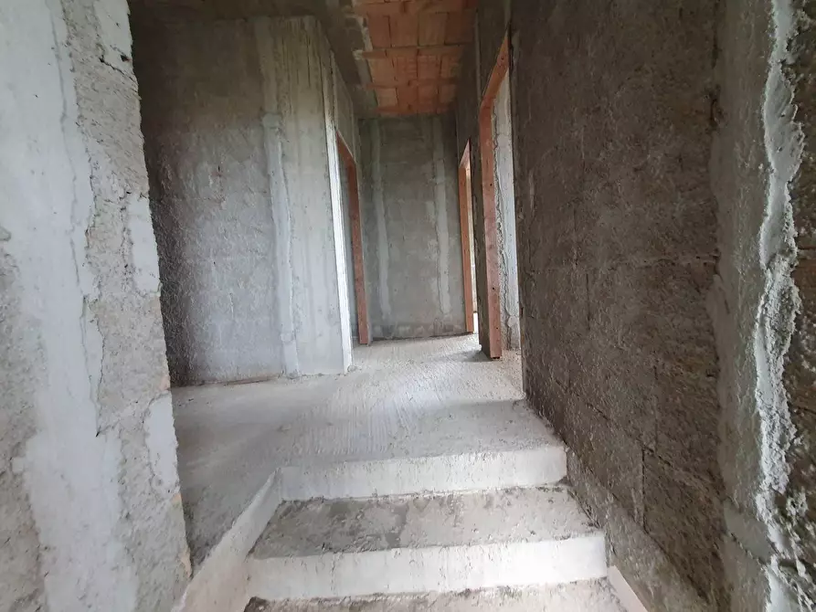 Immagine 16 di Villa in vendita  in strada provinciale 175 a Acquaviva Picena