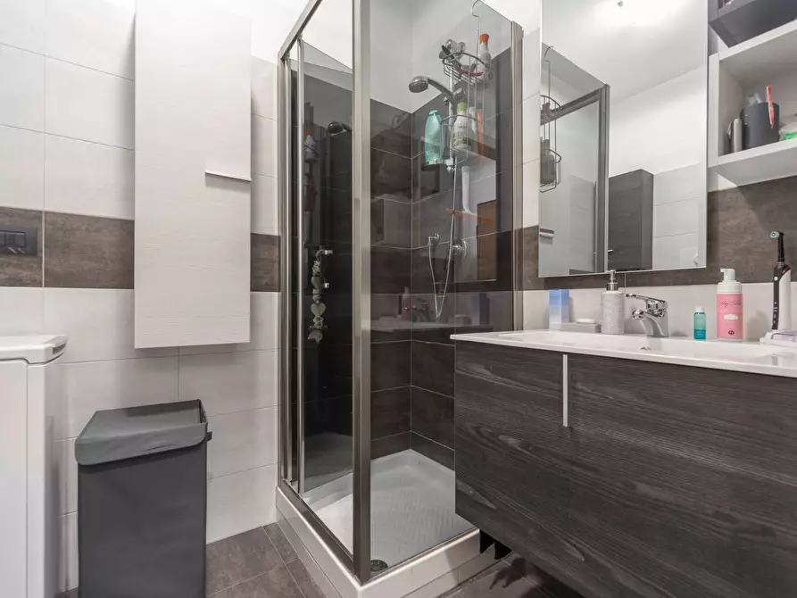 Immagine 12 di Appartamento in affitto  in via Erice a Milano