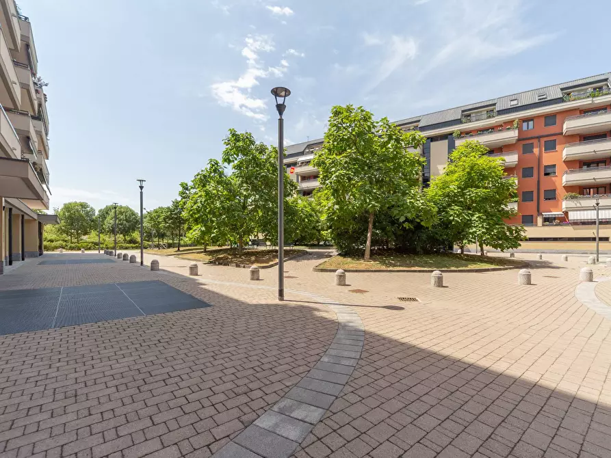 Immagine 17 di Appartamento in affitto  in via Erice a Milano