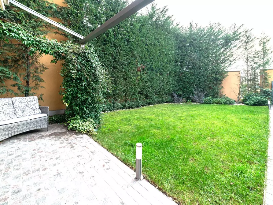 Immagine 1 di Appartamento in vendita  in Via Virgilio Ferrari a Milano