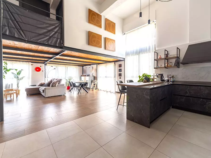 Immagine 4 di Appartamento in vendita  in Via Pompeo Mariani a Milano