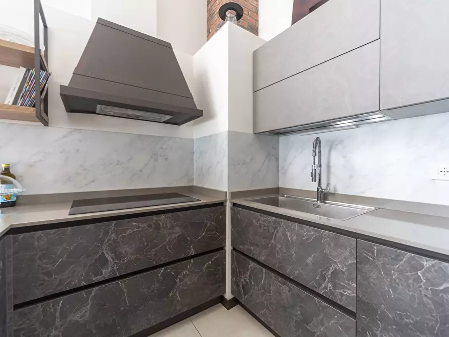 Immagine 7 di Appartamento in vendita  in Via Pompeo Mariani a Milano