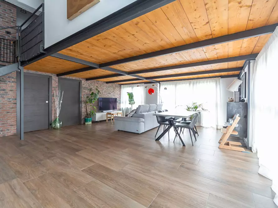 Immagine 10 di Appartamento in vendita  in Via Pompeo Mariani a Milano