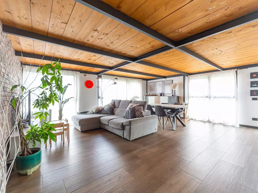 Immagine 12 di Appartamento in vendita  in Via Pompeo Mariani a Milano