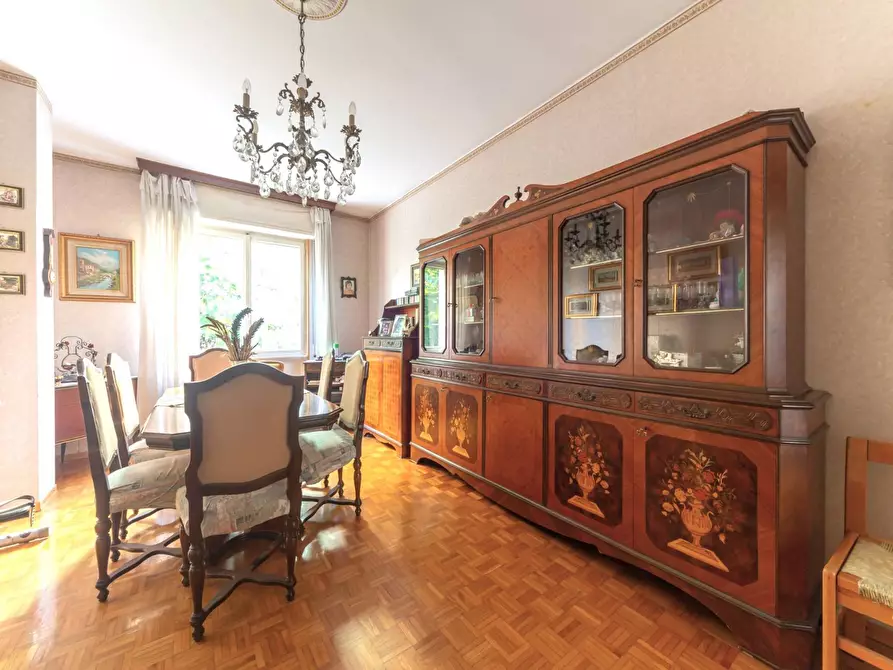 Immagine 4 di Appartamento in vendita  in via Monti Sabini a Milano