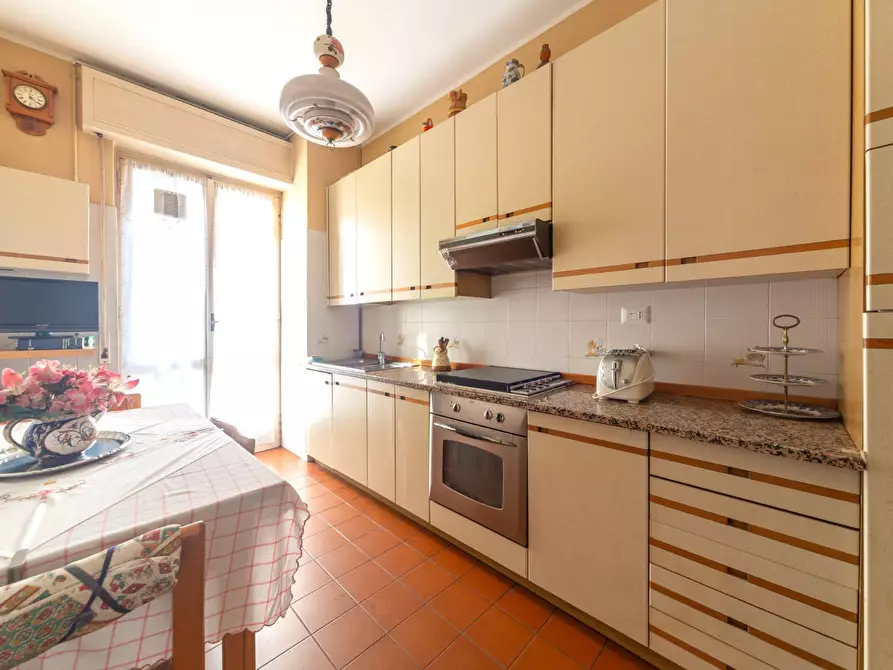 Immagine 10 di Appartamento in vendita  in via Monti Sabini a Milano