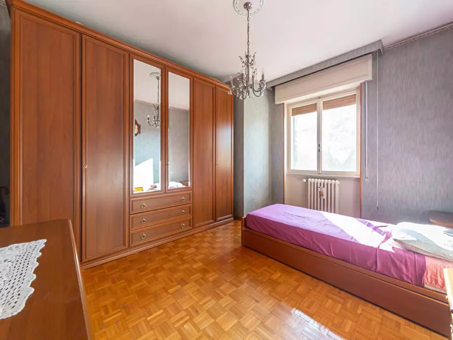 Immagine 13 di Appartamento in vendita  in via Monti Sabini a Milano