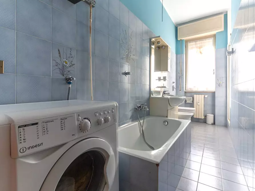 Immagine 16 di Appartamento in vendita  in via Monti Sabini a Milano