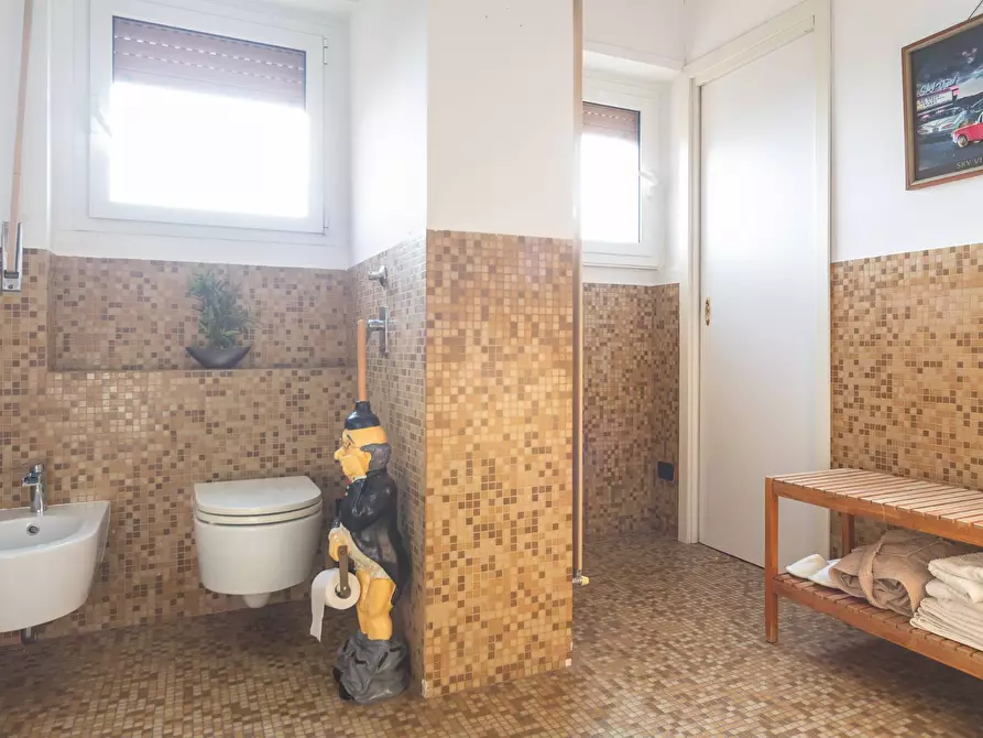 Immagine 28 di Attico in vendita  in Via Federico Chopin a Milano