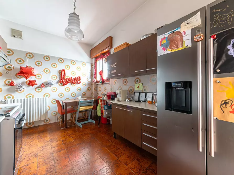 Immagine 12 di Villa in vendita  in via Piave a Corsico