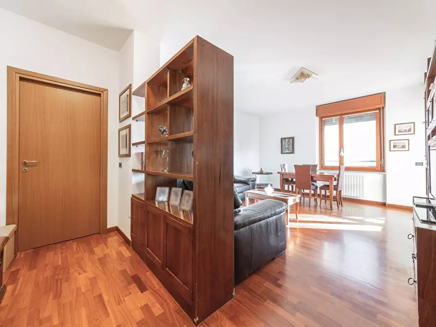 Immagine 4 di Appartamento in vendita  in via Ripamonti a Milano