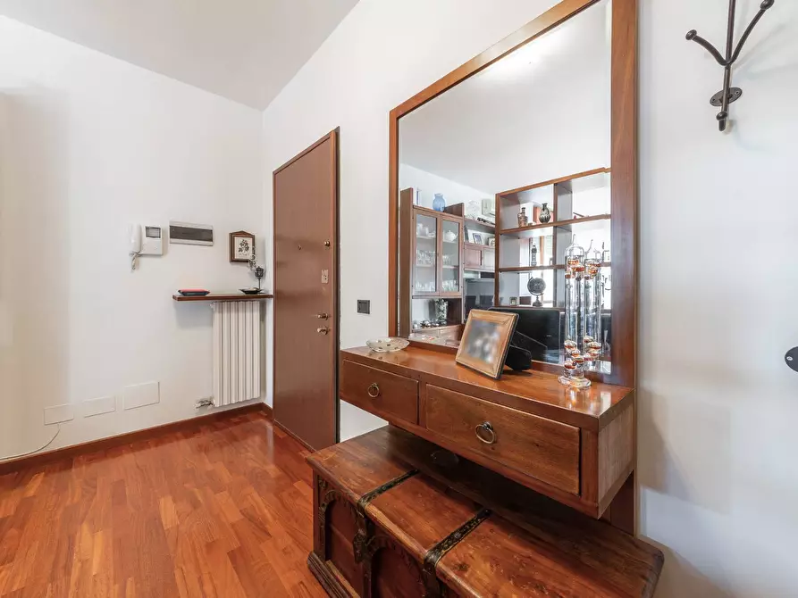 Immagine 11 di Appartamento in vendita  in via Ripamonti a Milano