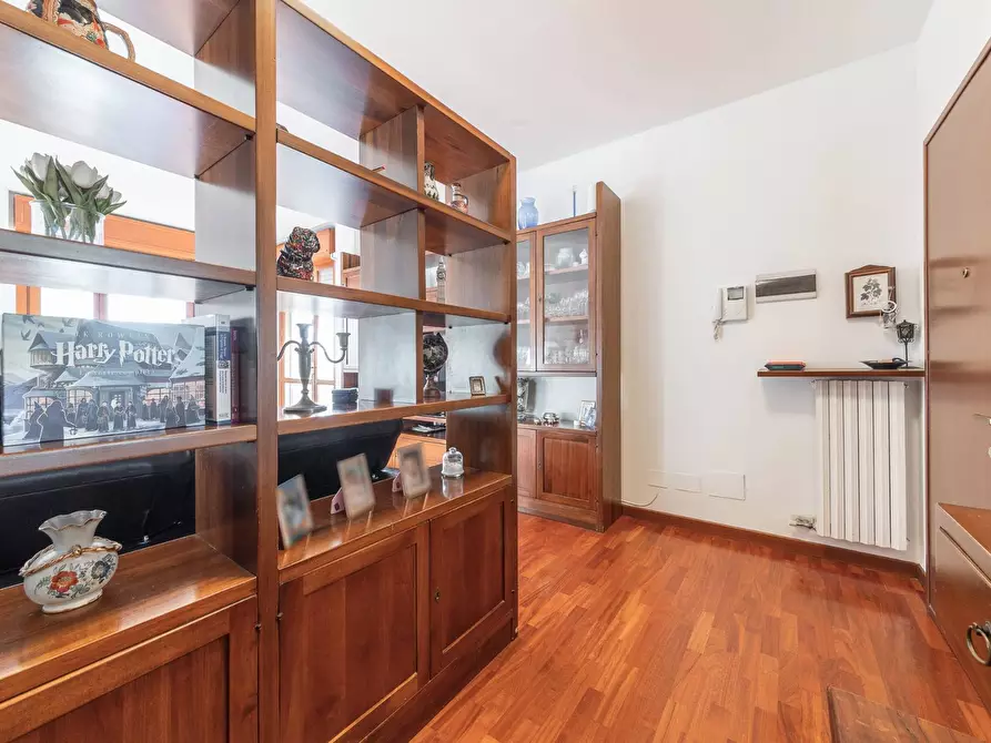 Immagine 6 di Appartamento in vendita  in via Ripamonti a Milano